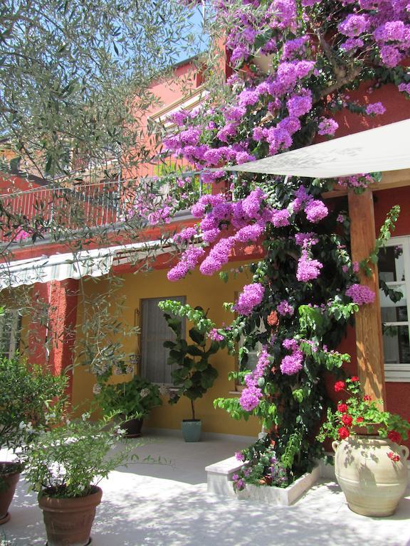 Borgo Antico Apartments Toscolano Maderno Eksteriør billede