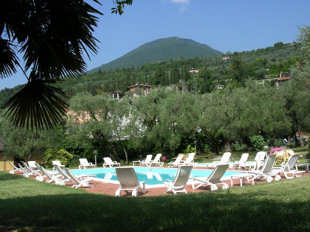 Borgo Antico Apartments Toscolano Maderno Eksteriør billede